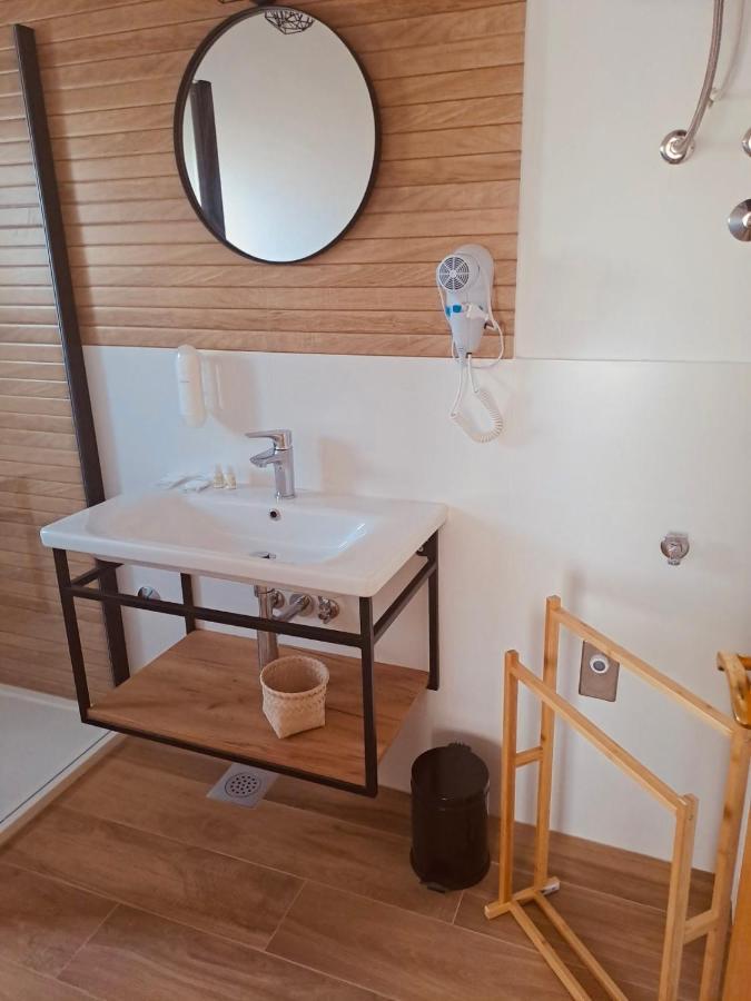 罗维尼 Guests House Dali酒店 外观 照片